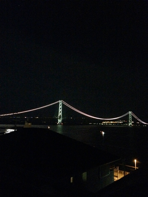 パールホワイトの光 １ １７ 明石海峡大橋ライトアップ 神戸垂水おもちゃ箱